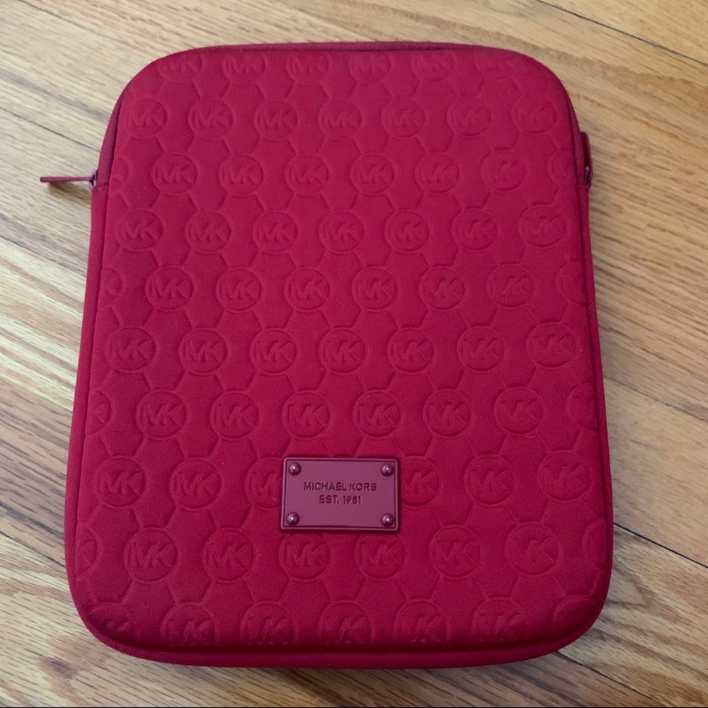 Michael Kors case